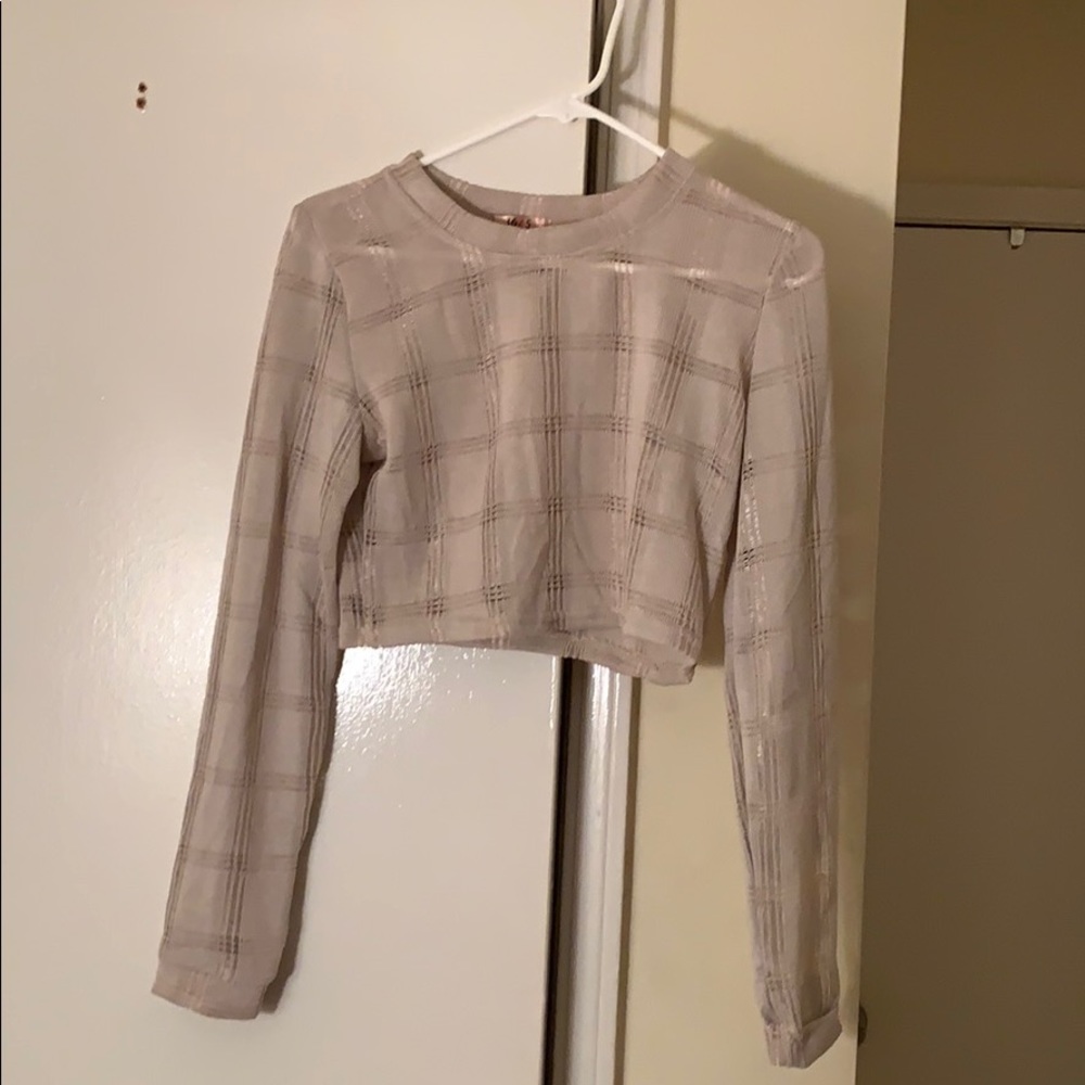 Fashion nova crop top
